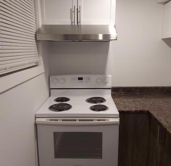 Номер Стандарт, Auberge Motel La Référence