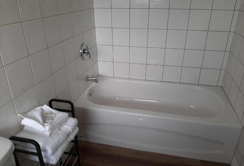 スタンダードルーム, Auberge Motel La Référence