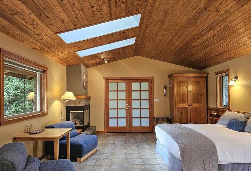 חדר סטנדרט עם מיטת קינג, Snug Harbour Inn