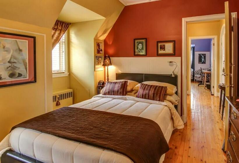 4인용 스탠다드 룸, Chateau Murdock Gite Et Esthétique 1950