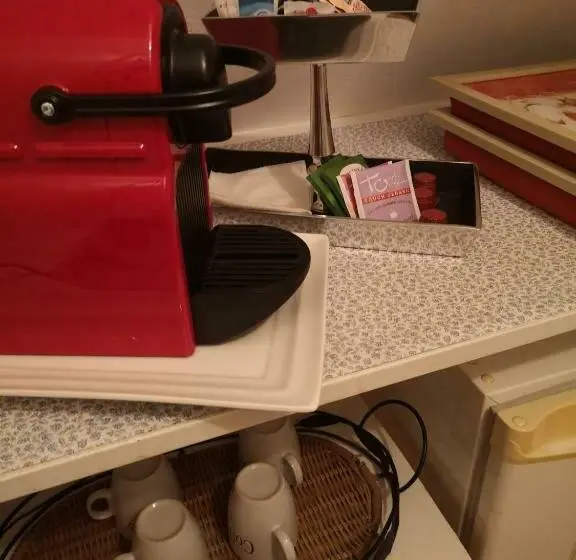 スタンダード４人部屋, Chateau Murdock Gite Et Esthétique 1950