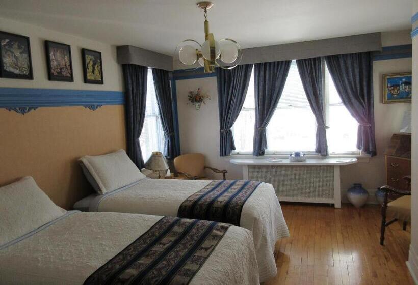 اتاق استاندارد با سرویس بهداشتی مشترک, Gîte Saint Laurent