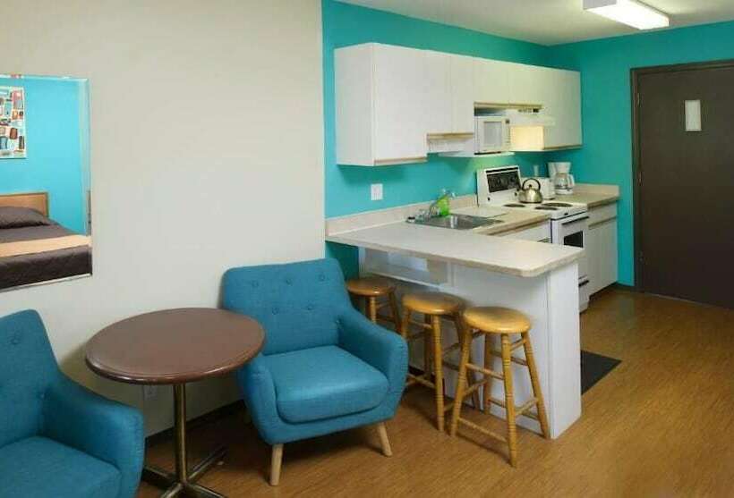 标准间, Bowmont Motel