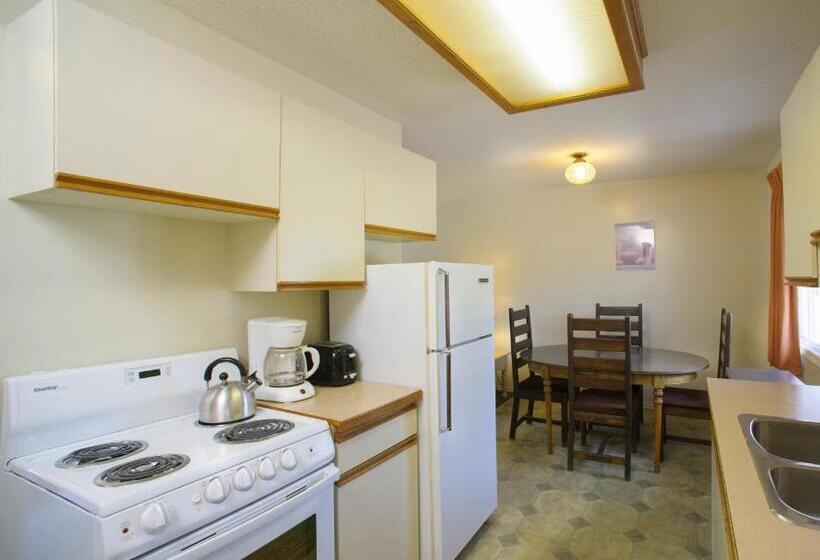 クイーンベッドのデラックスルーム, Bowmont Motel