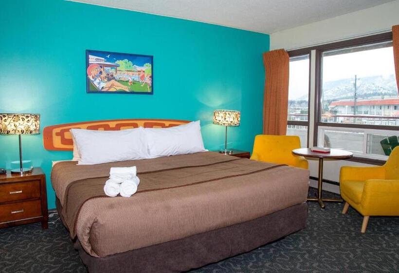 带特大床的标准间, Bowmont Motel