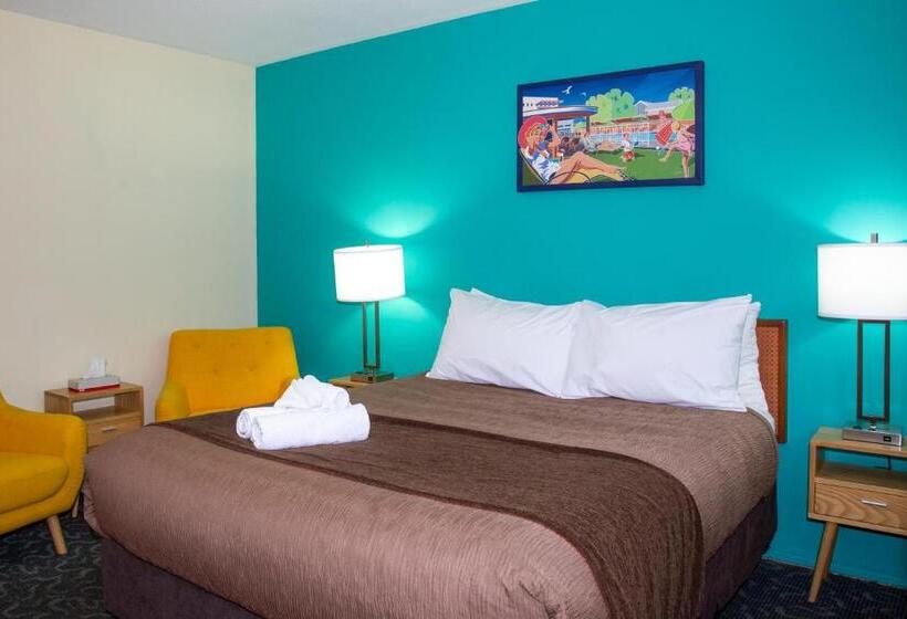 豪华房间, Bowmont Motel