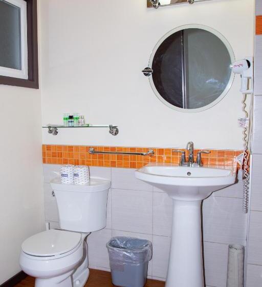 家庭间, Bowmont Motel