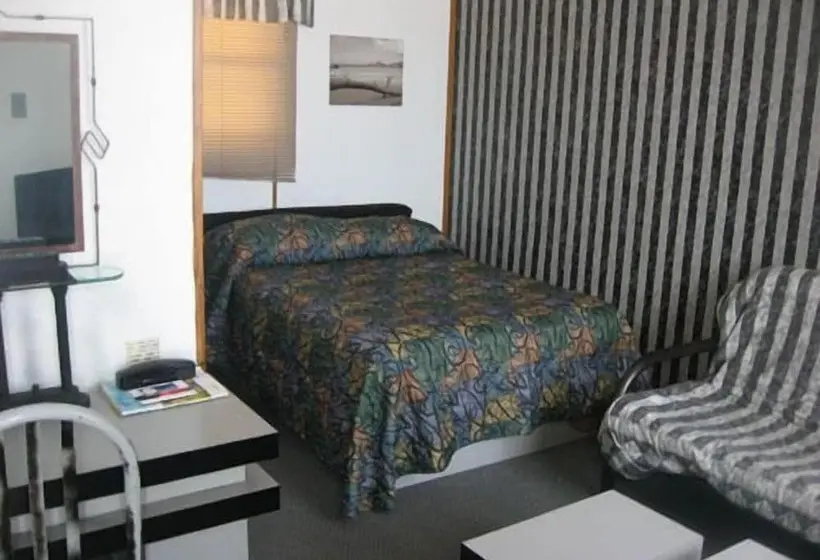 スタンダードルーム, Haileybury Beach Motel