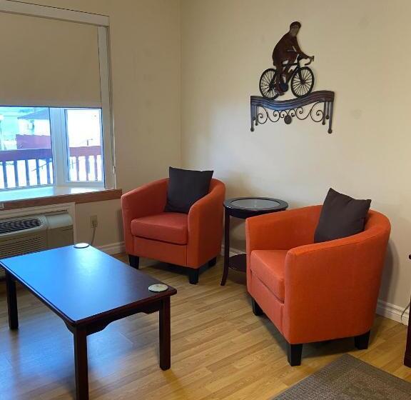 带大床的标准工作室, Harmony B&b & Suites