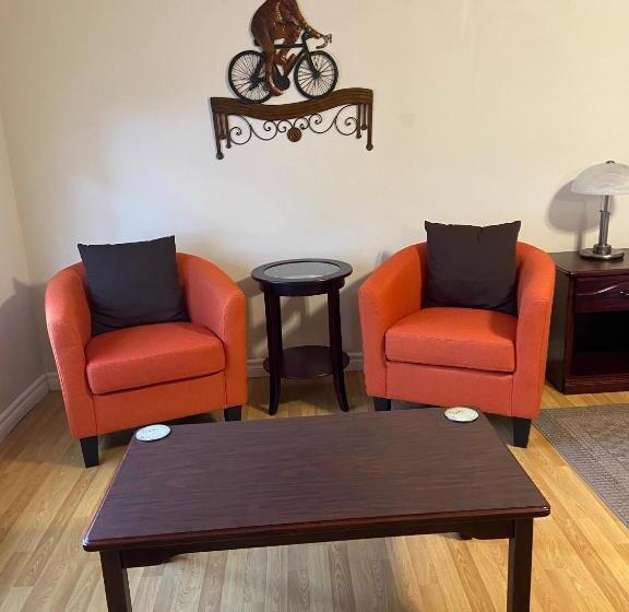 带大床的标准工作室, Harmony B&b & Suites