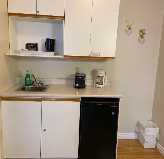 高级工作室, Harmony B&b & Suites