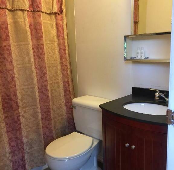 חדר דלוקס עם מרפסת נוף לים, Holiday House Motel