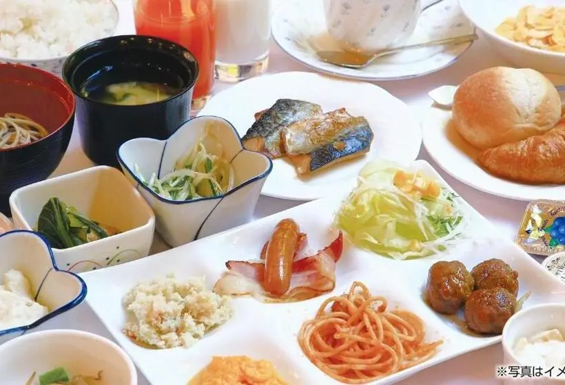 Basic-huone, Quincy S Inn Toyohashi