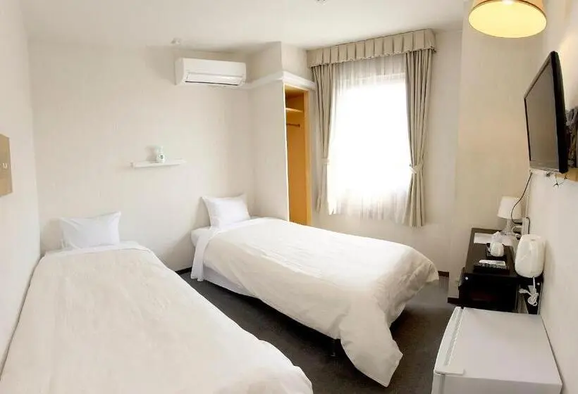 Basic-huone, Quincy S Inn Toyohashi