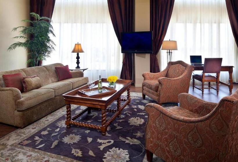 总统套房, Red Deer Resort & Casino