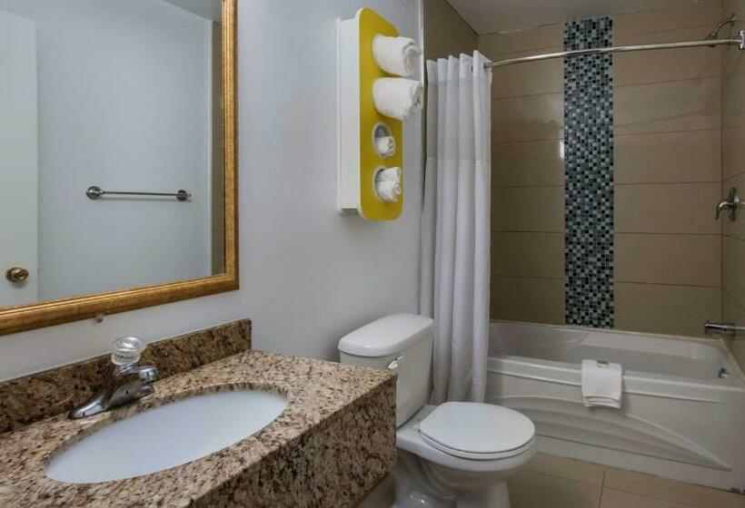 غرفة قياسية, Motel 6sudbury, On