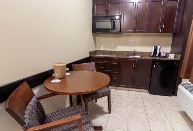 جناح مزود بجاكوزى, Bcminns  Lac La Biche