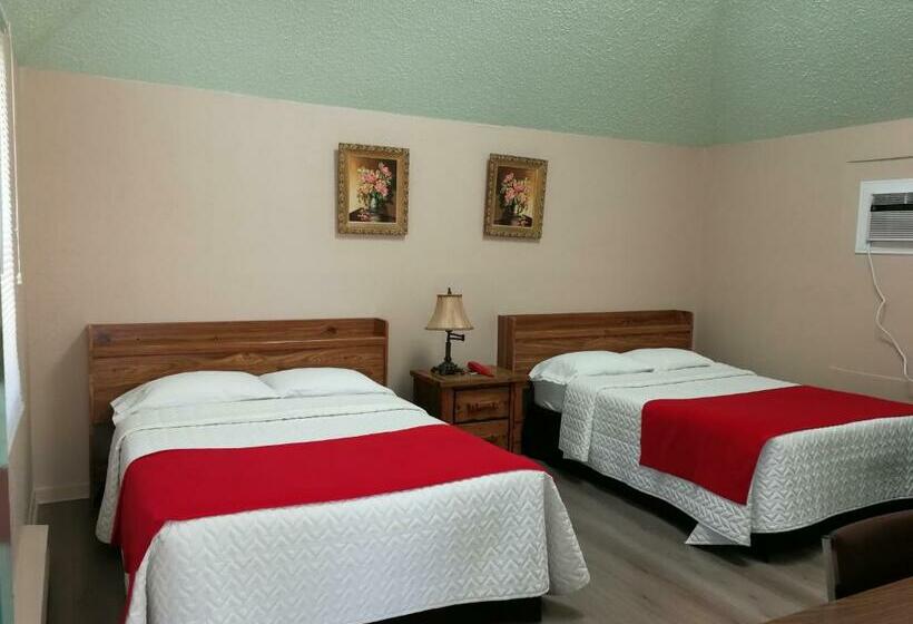 带2个双人床的标准工作室, Motel Belair