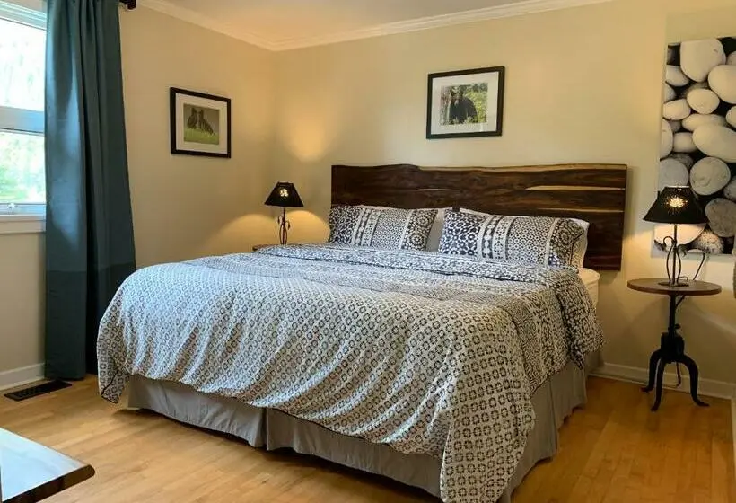 2ベッドスイートルーム, Canadian Rockies Inn Adults Only