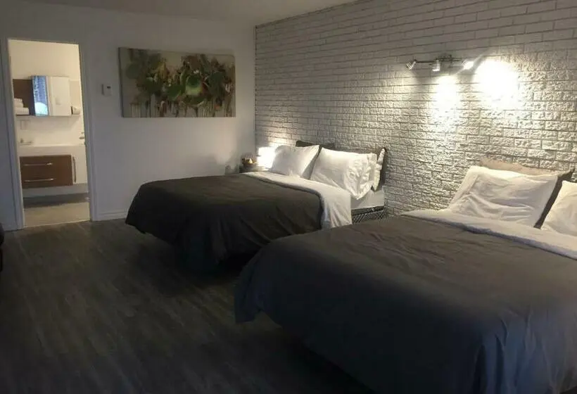 Deluxe Room, Complexe Dix80