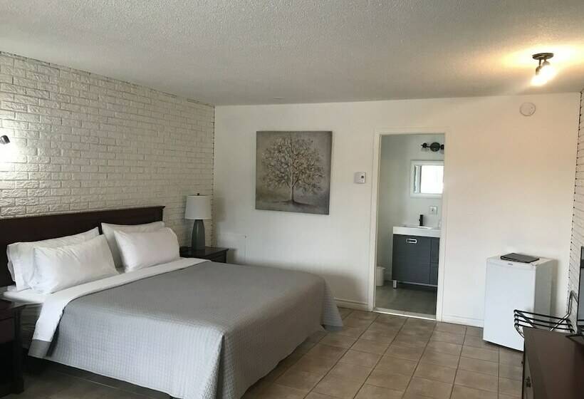 חדר דלוקס, Complexe Dix80