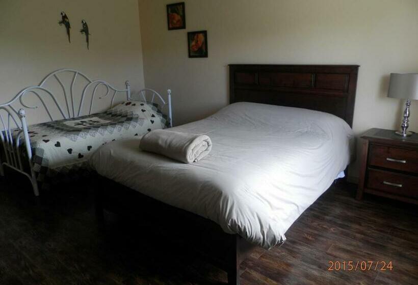 Номер Стандарт, Motel La Maison De Travers