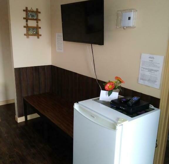 Номер Стандарт 2 Двуспальные Кровати, Motel La Maison De Travers