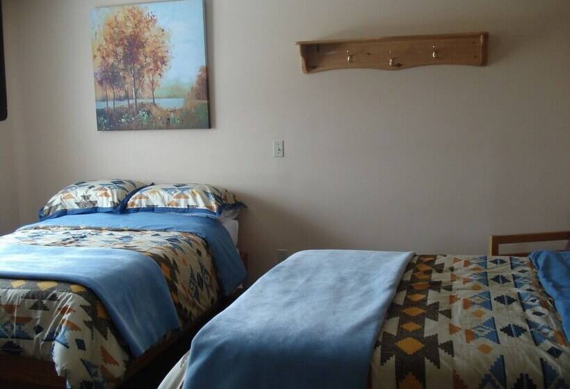 Номер Стандарт 2 Двуспальные Кровати, Motel La Maison De Travers