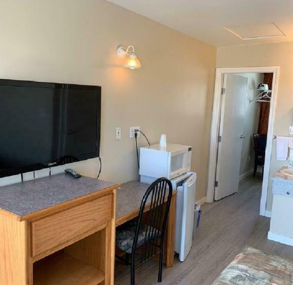 デラックススイート, Red Deer Inn & Suites