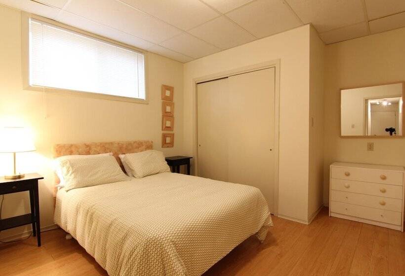 1间卧室的房子, Birch Cliff Lodge On Baptiste Lake