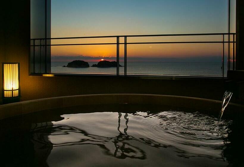 スタンダードルーム, Asahiro