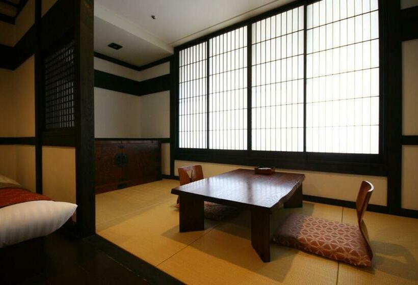 غرفة قياسية, Wasuki Tsukasakan