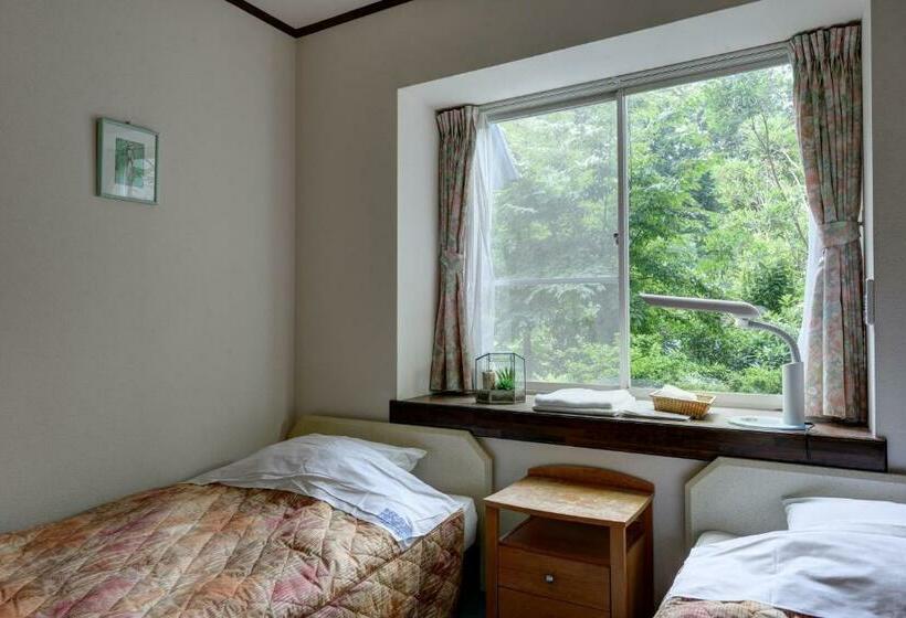 غرفة قياسية حمام مشترك, Blue Marble