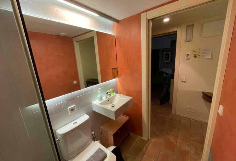 اتاق استاندارد, Can Bo De Pau