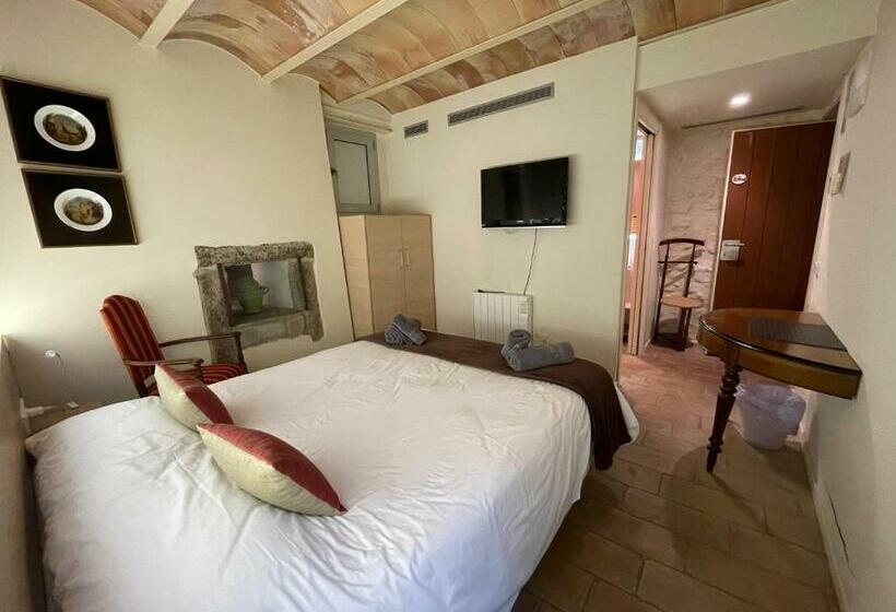 اتاق استاندارد, Can Bo De Pau