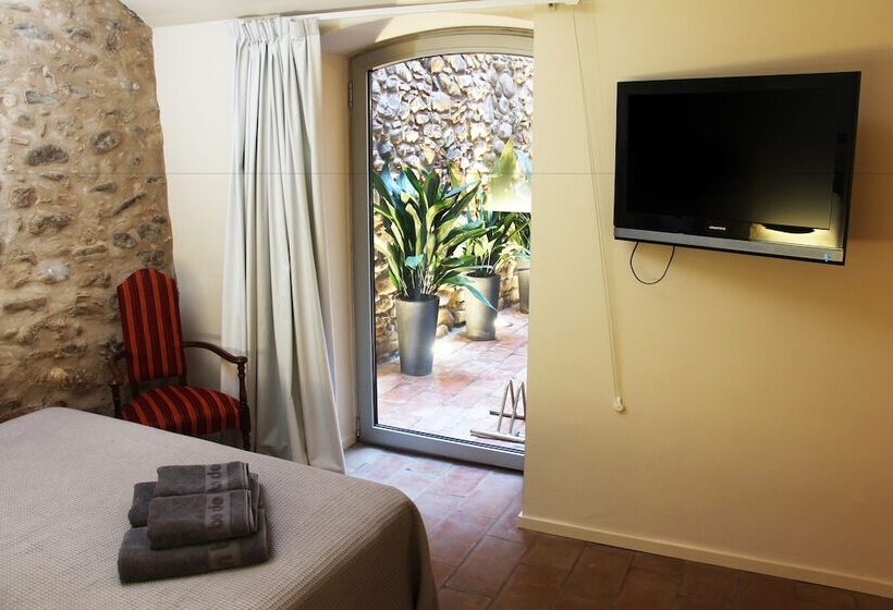 اتاق استاندارد, Can Bo De Pau