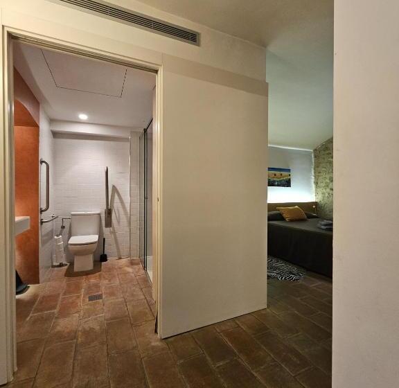 اتاق استاندارد, Can Bo De Pau