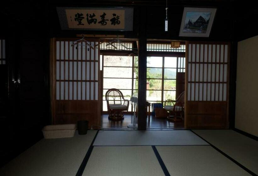 غرفة قياسية حمام مشترك, Minshuku Yomoshirou