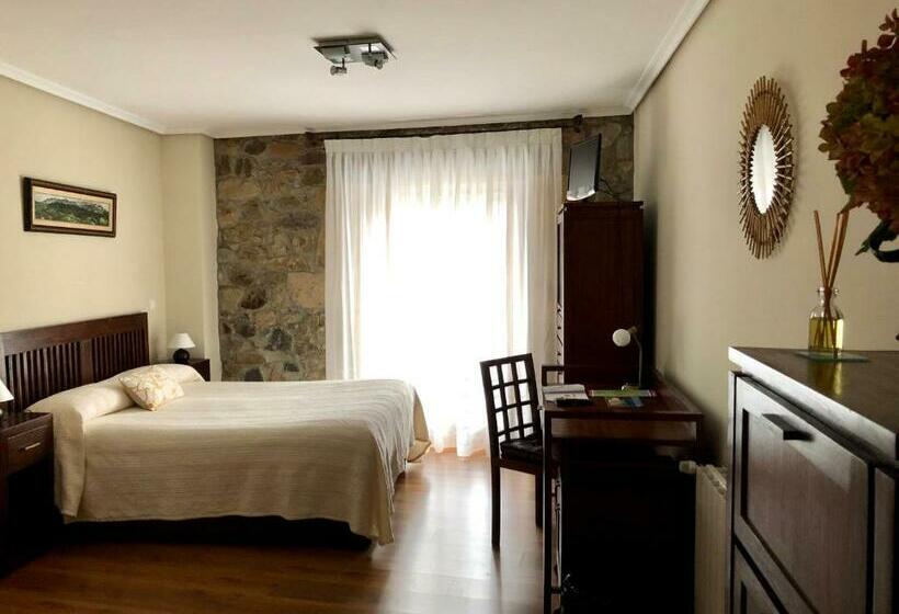 اتاق خانوادگی, Posada De Villacarriedo