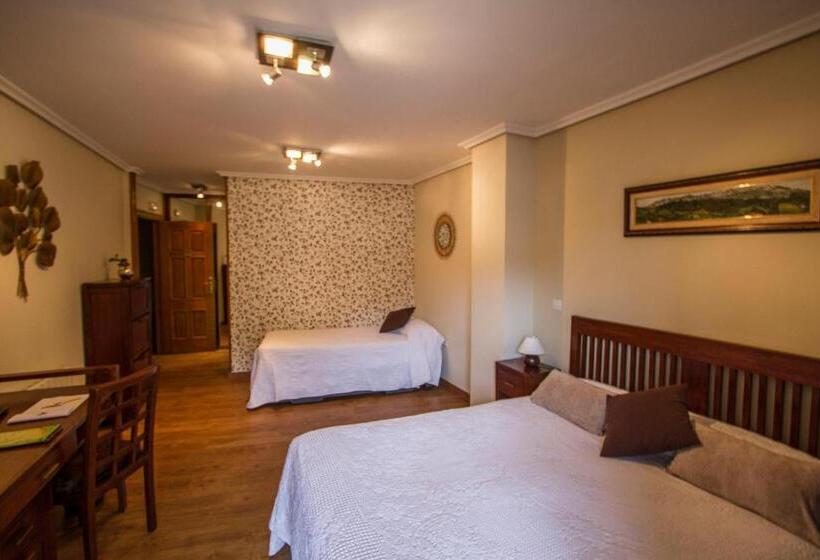 اتاق خانوادگی, Posada De Villacarriedo