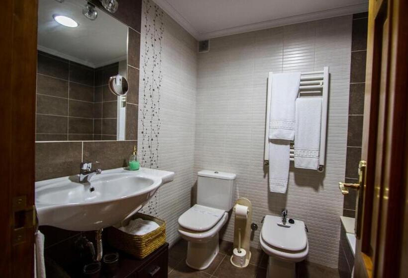 اتاق خانوادگی, Posada De Villacarriedo