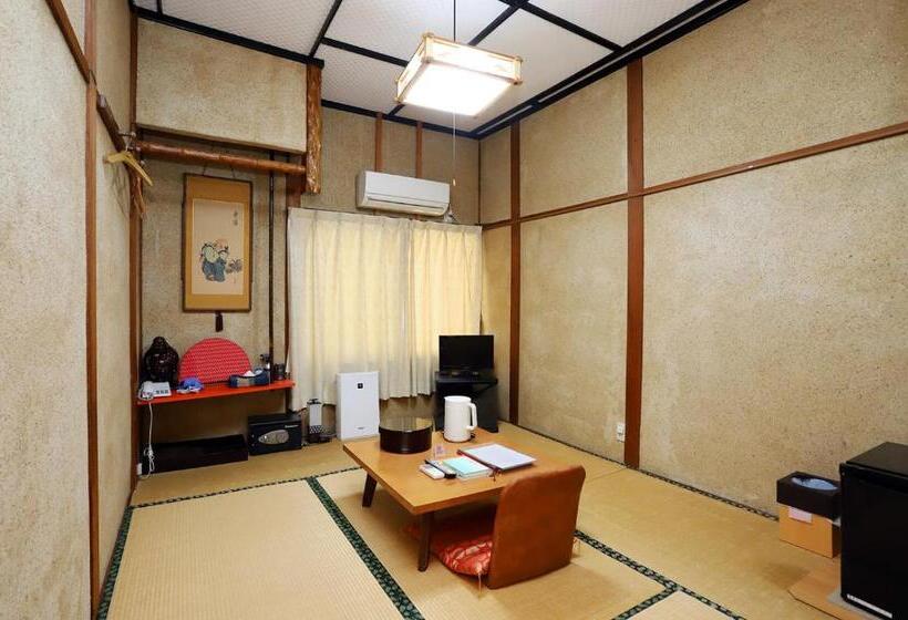 이코노미 룸, Hinode Ryokan