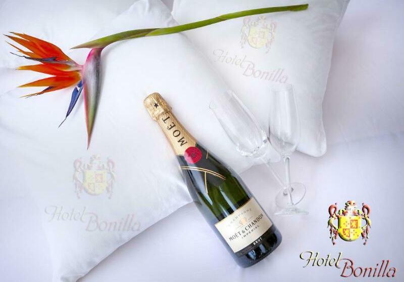 חדר סטנדרט, Bonilla