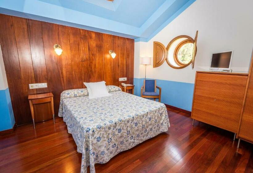 غرفة قياسية, Castillo De Gauzón