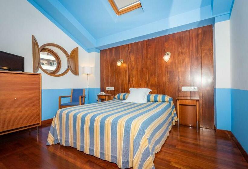 غرفة قياسية, Castillo De Gauzón