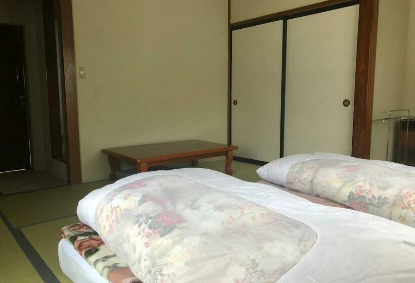 スタンダードルーム, El Mayo