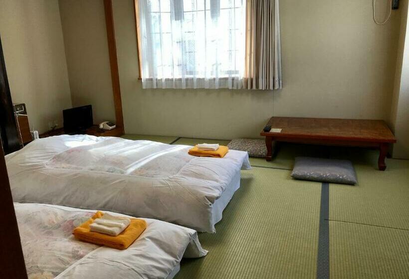 スタンダードルーム, El Mayo