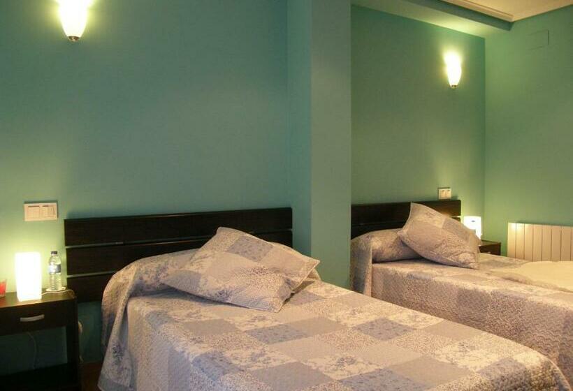 חדר סטנדרט עם טרסה, Mendi Alai