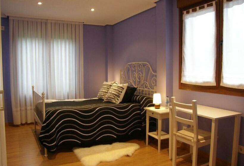 סוויטה עם ג'קוזי, Mendi Alai