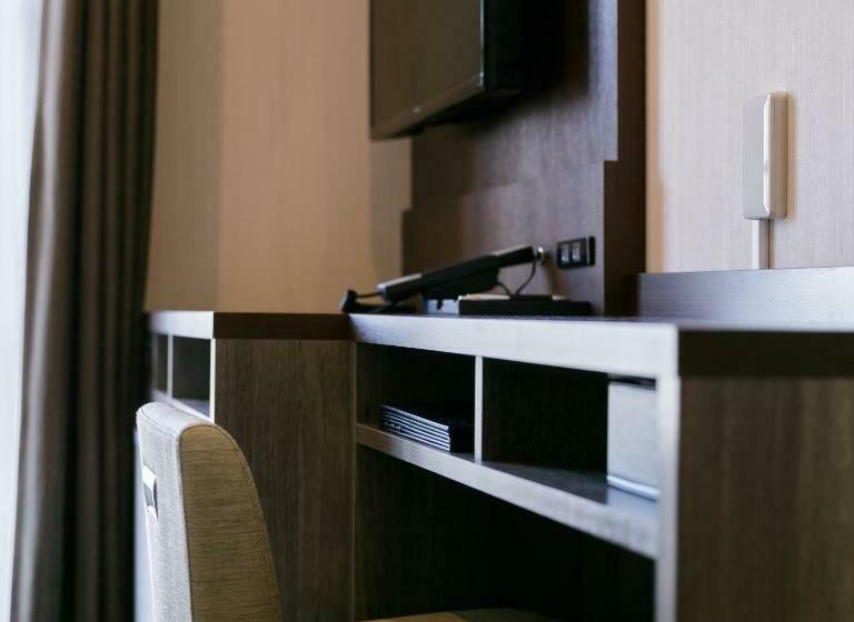 Номер Базовый Двуспальная Кровать, Mystays Kagoshima Tenmonkan Annex